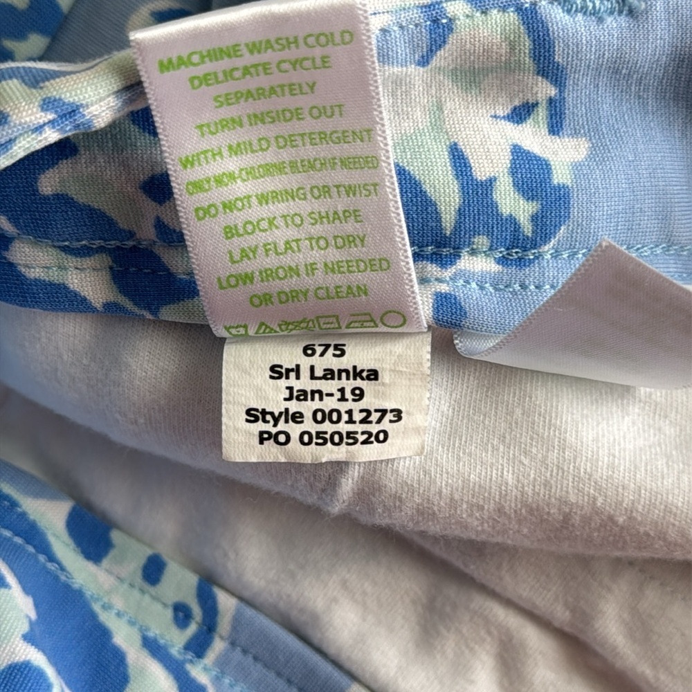 Lilly Pulitzer Callahan Knit Short Blue Peri Turtley Awesome Size 4 Stretch - Picture 6 of 9